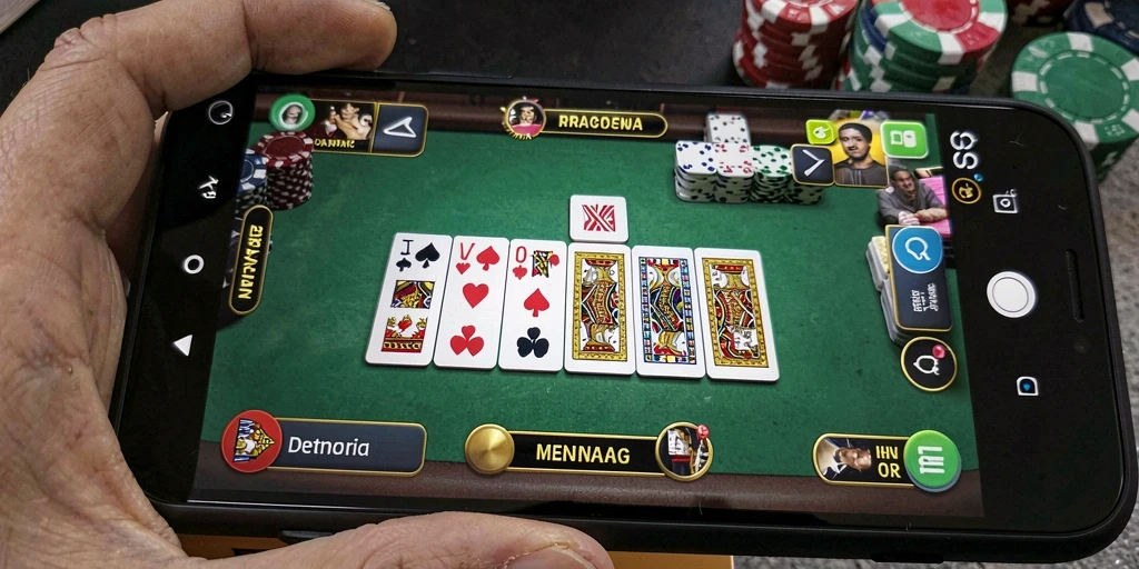 Screenshot gameplay S80 menampilkan aksi seru dalam permainan Domino.